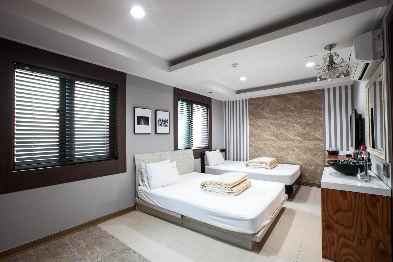 Star Hotel Пусан Екстериор снимка